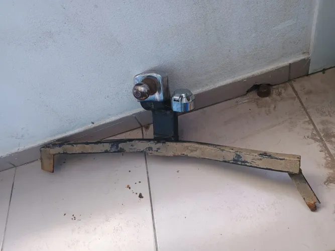 Engate de reboque para Clio