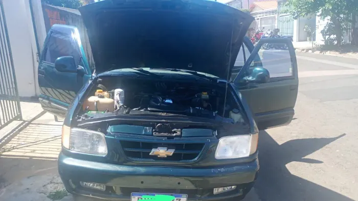 Chevrolet S10 Blazer DLX 2.2 MPFI / EFI 1997