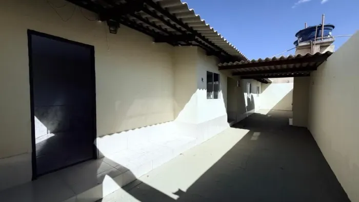 Excelente casa 2 quartos no Setor Santa Genoveva