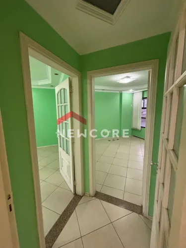 Sala comercial em Rua Joaquim Távora - Vila Mathias - Santos/SP