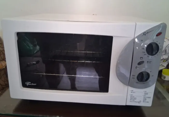 Forno elétrico 44 litros 220V - Fischer