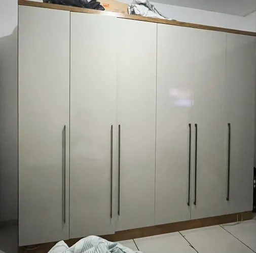 GUARDA ROUPA CASAL GERAN