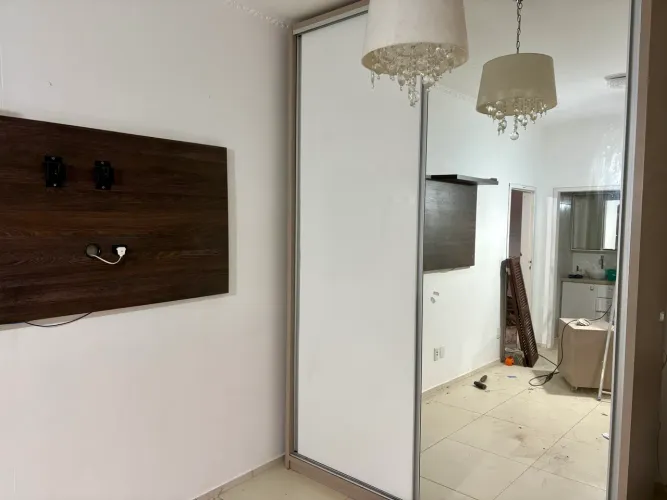 Jogo de quarto em Mdf