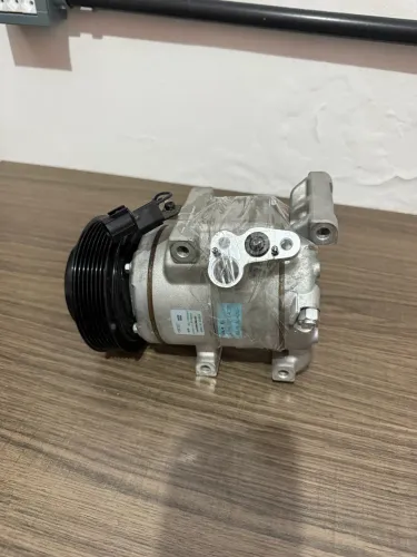 Vendo compressor de ar condicionado