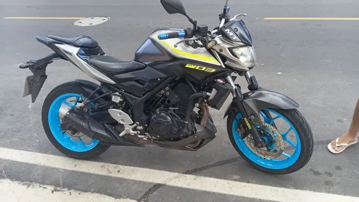 Vendo ou troco MT03