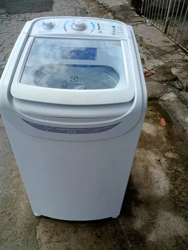 Máquina de lavar roupa funcionando perfeitamente 3 meses de garantia