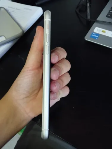 Iphone 11 64Gb Branco com Avarias