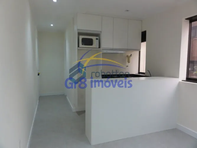 Apartamento na Frei Caneca | Próximo ao Metrô e Shopping!