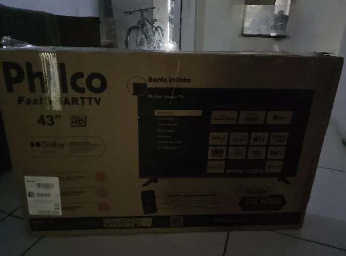 Smart TV Philco 43 borda infinita TV nova
