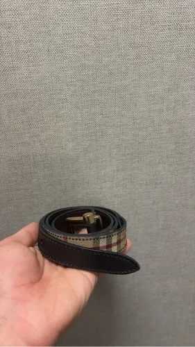 Cinto burberry