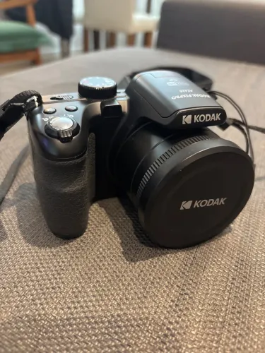 Câmera fotográfica Kodak Pixpro AZ426