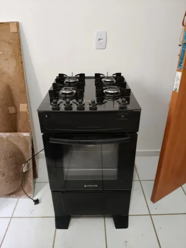 Fogão com acendimento automático