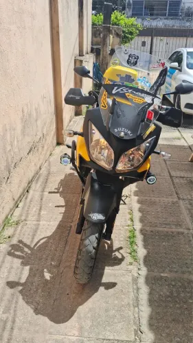 Suzuki V-STROM 650