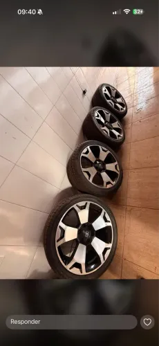 Jogo De Rodas e pneu Toyota Hilux Aro 22