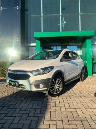 Chevrolet Onix Activ 1.4 8V Flex Mec. 4P 2018