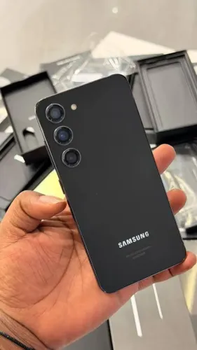 Samsung Galaxy S23 256gb
