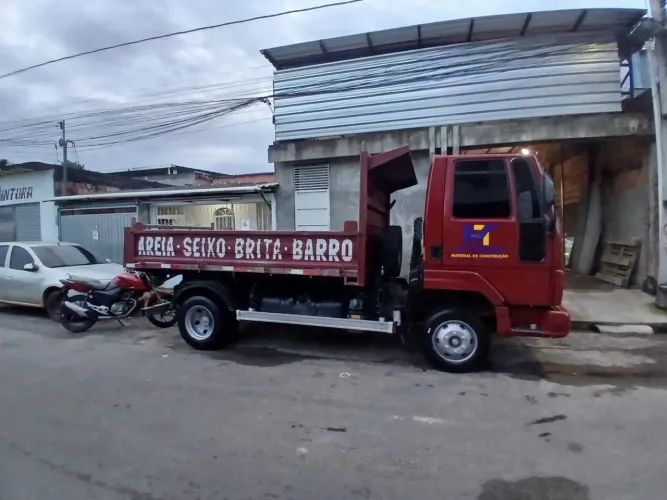 Vendo caçamba com ar condicionado