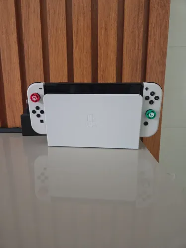 Nintendo switch oled 128gb desbloqueado (kamikaze) + cartão 256gb kingston completo