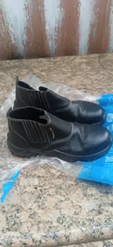 Calçado bota