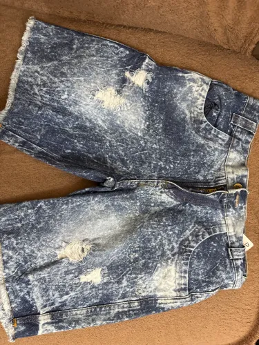 Short jeans