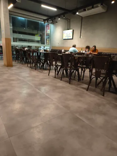 Passo ponto de tradicional pizzaria em Cariacica 