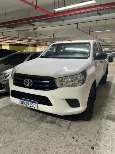 Toyota Hilux CD 4X4 2.8 Diesel Mec. 2020