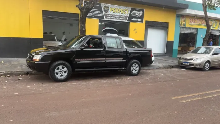 Chevrolet S10 Pick-up Luxe 2.8 4X2 CD TB Int.dies. 2001