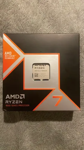 AMD Ryzen 7 9800X3D