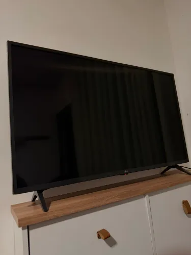 TV Smart LG 43? Full HD webOS 23 - Alexa Integrada - Excelente Estado