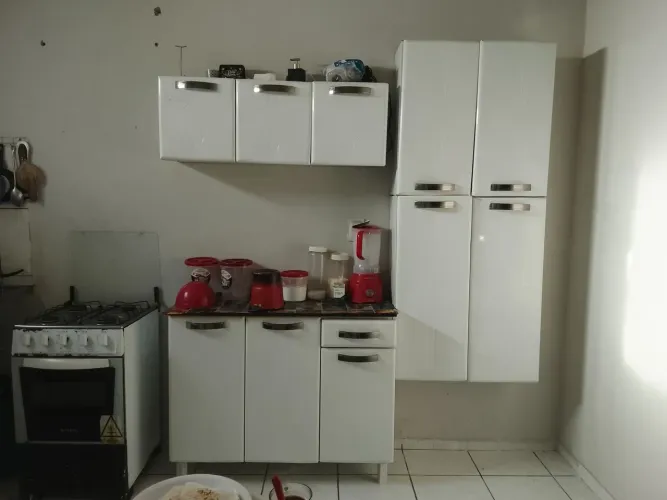 VENDO ARMÁRIO DE AÇO 