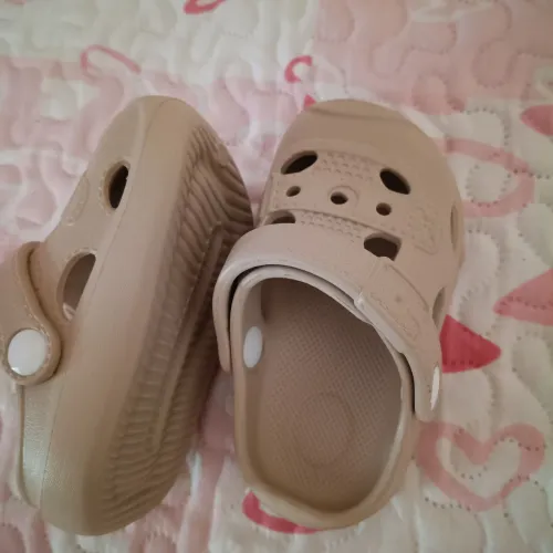 Crocs nova