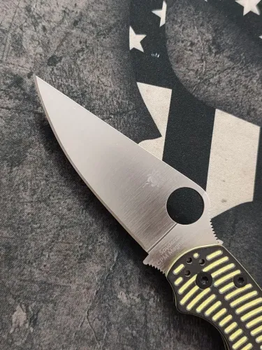 Spyderco Paramilitary 2 Salt Yellow Black G10 Handles,Blade CPM-MagnaCut C81GBKYLMCP2 NOVO
