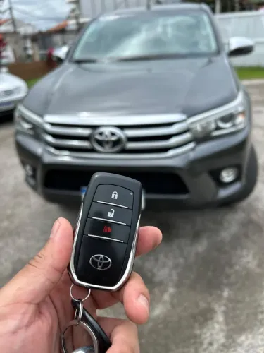 Toyota Hilux CD SRX 4X4 2.8 TDI 16V Diesel Aut. 2018