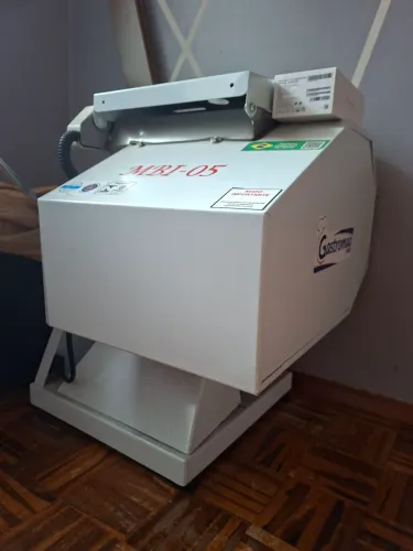 Amassadeira Gastromaq de 5 Kg, seminova