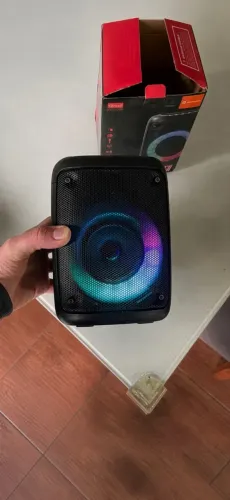 Caixa de Som RGB NOVA