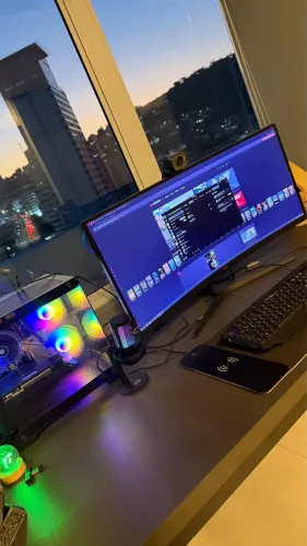 Computador Gamer completo com Monitor Curvo Gamer 165HZ