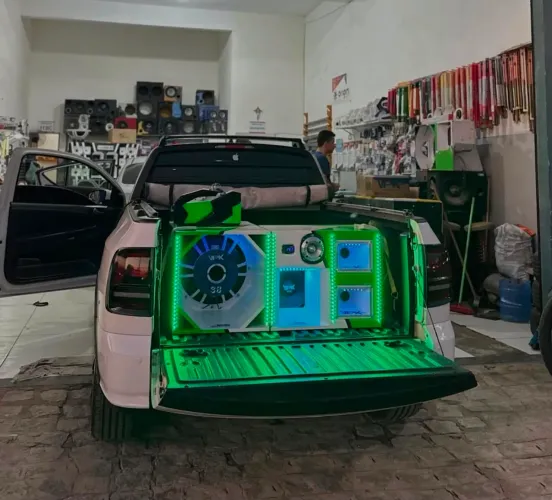 Som automotivo