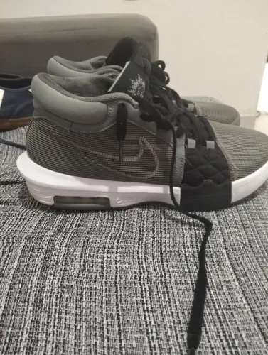 Tênis Nike