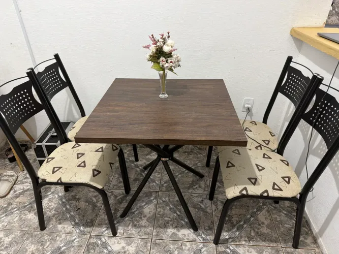 Vendo mesa de cozinha 