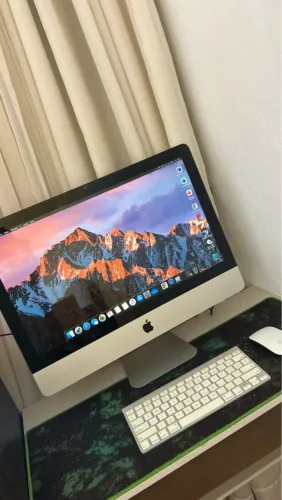 Vende se IMac 21.5