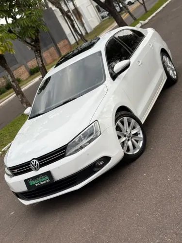Volkswagen Jetta Comfortline 2.0 T.flex 8V 4P Tipt. 2014