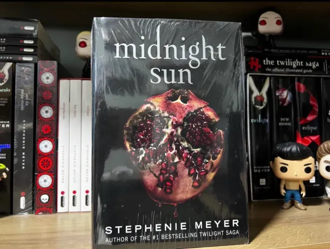 Midnight Sun - Twilight Saga - Saga Crepúsculo (Capa Dura)