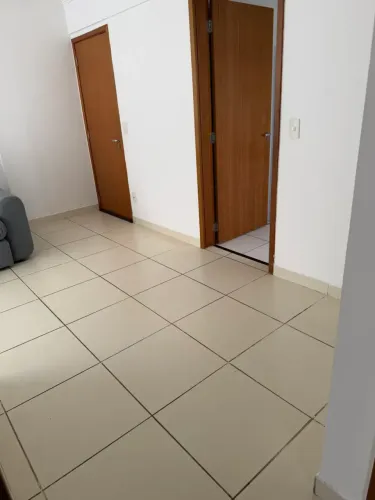 Alugo apto SEMIMOBILIADO no condomínio Borges Landeiro Tropicale