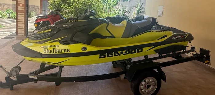 Jet Ski RXT300 2019