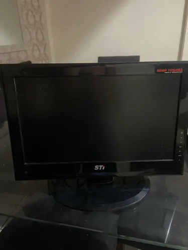 Monitor STI Semp Toshiba MLE1951(A) W 19? LCD - Muito Conservado