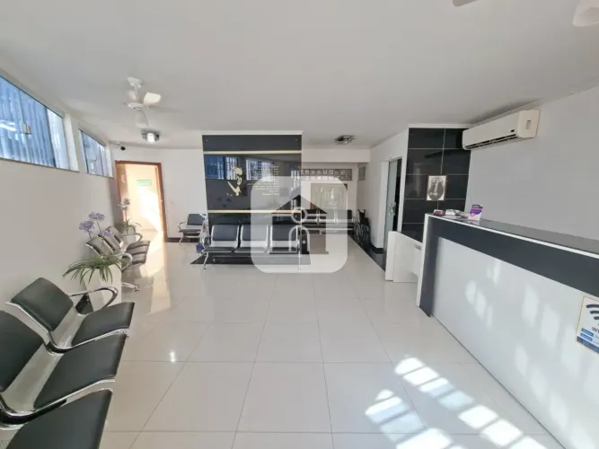 Sala comercial para locação no bairro Saraiva