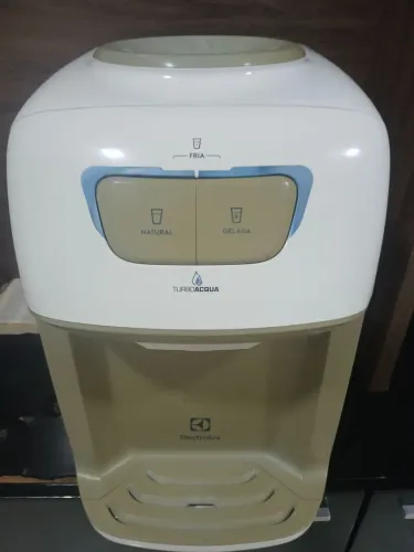 Bebedouro de Mesa