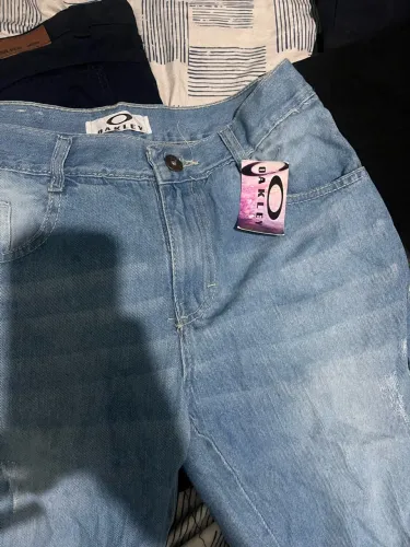 Duas bermuda jeans 40
