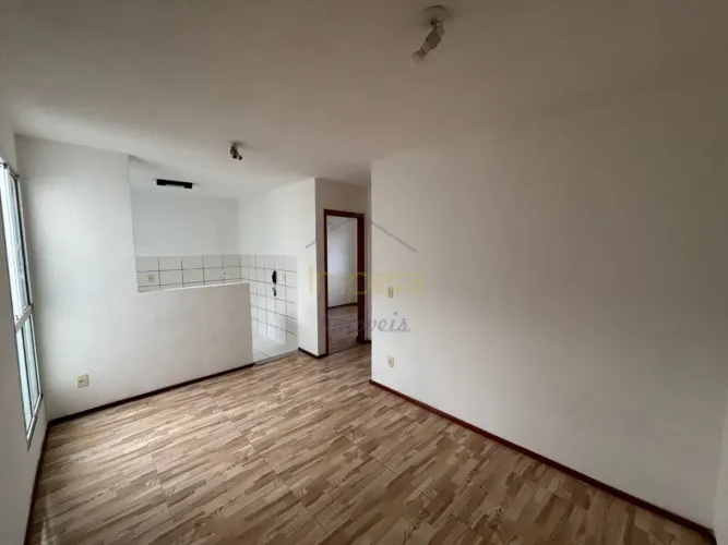 Apartamento com 2 dormitórios à venda, 41m² - Res Campo das Hortências - Santa Inês na zon