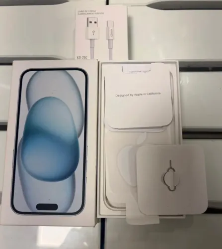iPhone 15 128 blue. Semi novo sem marcas